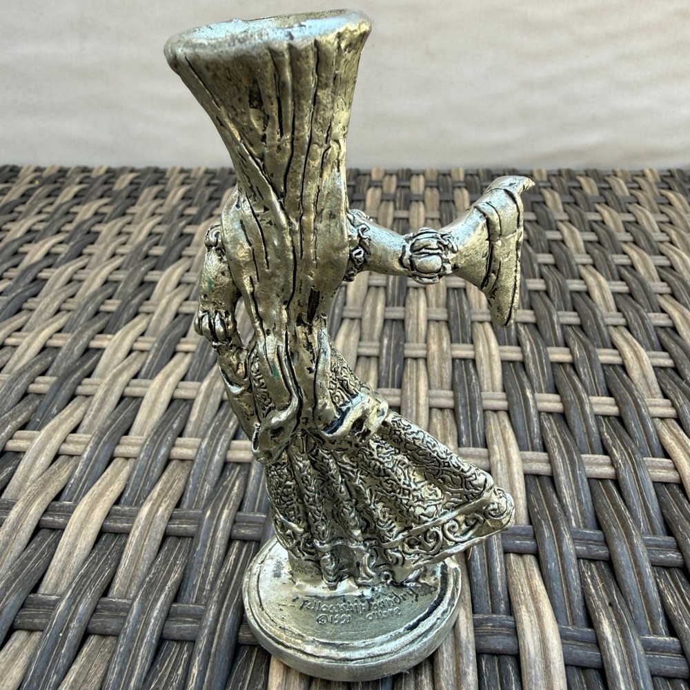 Vintage 1991 Fellowship Foundry O'Hare Tudor Lady Figurine Goblet Base - Picture 3 of 8
